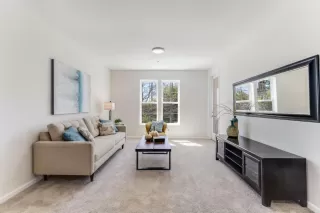 Photo #5: ML81924497 Listing 