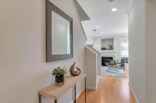 Photo #4: ML81924513 Listing