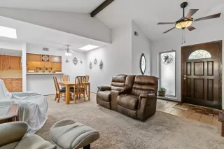 Photo #5: ML81925221 Listing