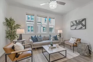 Photo #2: ML81925665 Listing