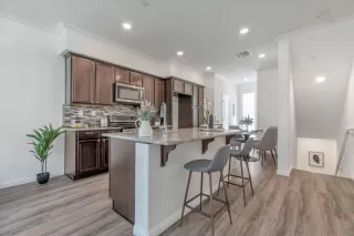 Photo #5: ML81925665 Listing