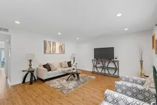 Photo #4: ML81925866 Listing