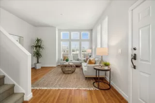 Photo #5: ML81925869 Listing 