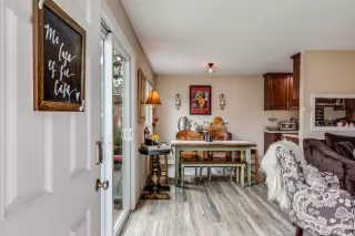 Photo #6: ML81926028 Listing 