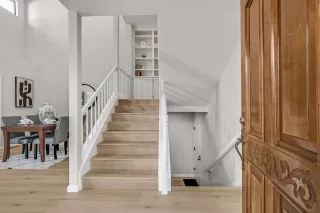 Photo #4: ML81926096 Listing