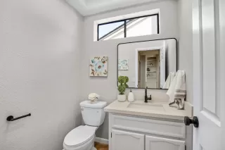 Photo #5: ML81926096 Listing