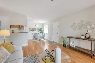 Photo #6: ML81926617 Listing 