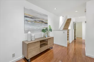 Photo #4: ML81926695 Listing 