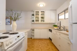 Photo #6: ML81926895 Listing