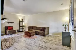 Photo #5: ML81927511 Listing