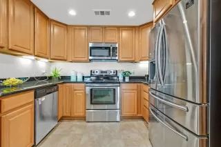 Photo #5: ML81927635 Listing