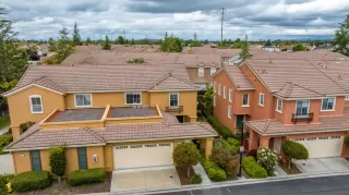 More Details about MLS # ML81927682 : 427 SANDHURST DR