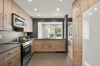 Photo #6: ML81927699 Listing