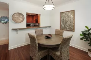 Photo #6: ML81928020 Listing 