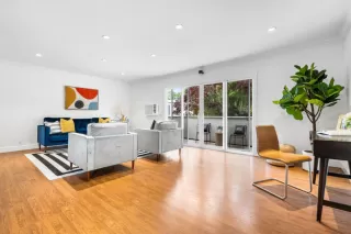 Photo #4: ML81928076 Listing 