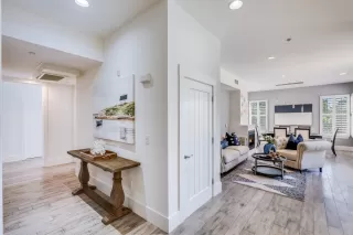 Photo #5: ML81928438 Listing 