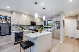 Photo #5: ML81928535 Listing