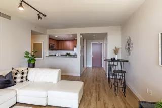 Photo #4: ML81928628 Listing