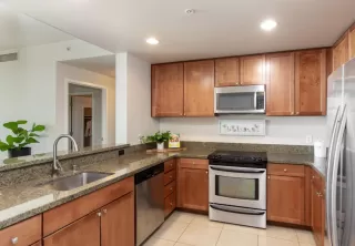 Photo #5: ML81928628 Listing