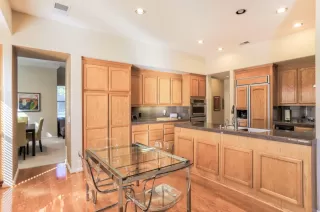 Photo #6: ML81928645 Listing 