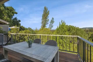 Photo #5: ML81929061 Listing