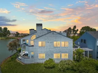 Photo #2: ML81929513 Listing