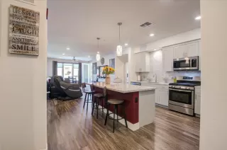 Photo #4: ML81929653 Listing 