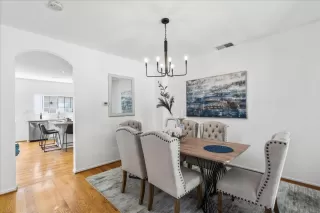 Photo #5: ML81929739 Listing 