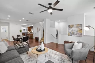 Photo #4: ML81930071 Listing 