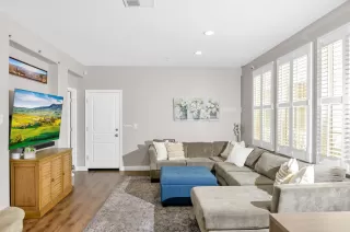 Photo #6: ML81930343 Listing