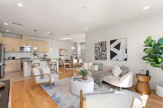 Photo #6: ML81930559 Listing