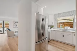 Photo #5: ML81930911 Listing