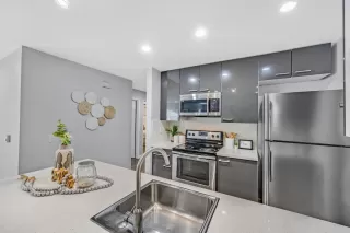 Photo #1: ML81931379 Listing 