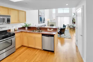 Photo #6: ML81931408 Listing