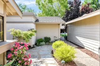 Photo #2: ML81931428 Listing 