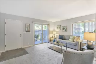 Photo #5: ML81931552 Listing