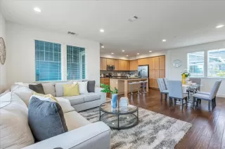 Photo #6: ML81931632 Listing 