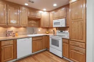 Photo #5: ML81931846 Listing