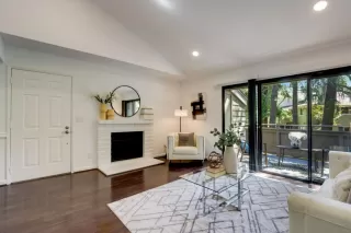 Photo #5: ML81932113 Listing