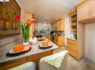 Photo #4: ML81932176 Listing 