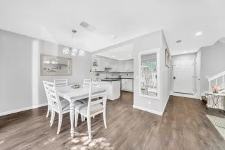 Photo #5: ML81932834 Listing 