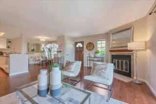 Photo #5: ML81932871 Listing 