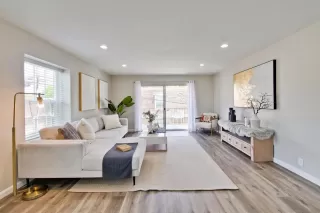 Photo #5: ML81933224 Listing