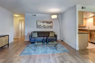 Photo #4: ML81933246 Listing