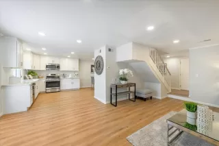 Photo #3: ML81933382 Listing 