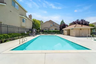 Photo #3: ML81933432 Listing 