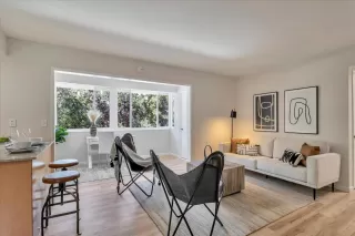 Photo #4: ML81933866 Listing 