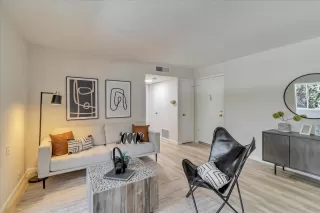 Photo #5: ML81933866 Listing 