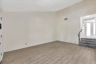 Photo #6: ML81934082 Listing