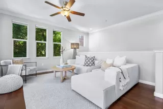 Photo #5: ML81934203 Listing 